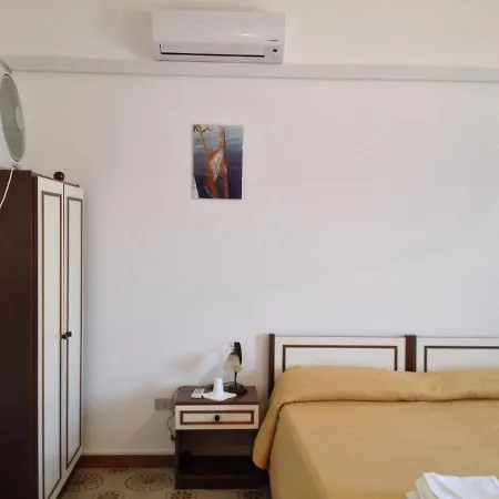 La Scogliera Bed & Breakfast Le Castella (Calabria)